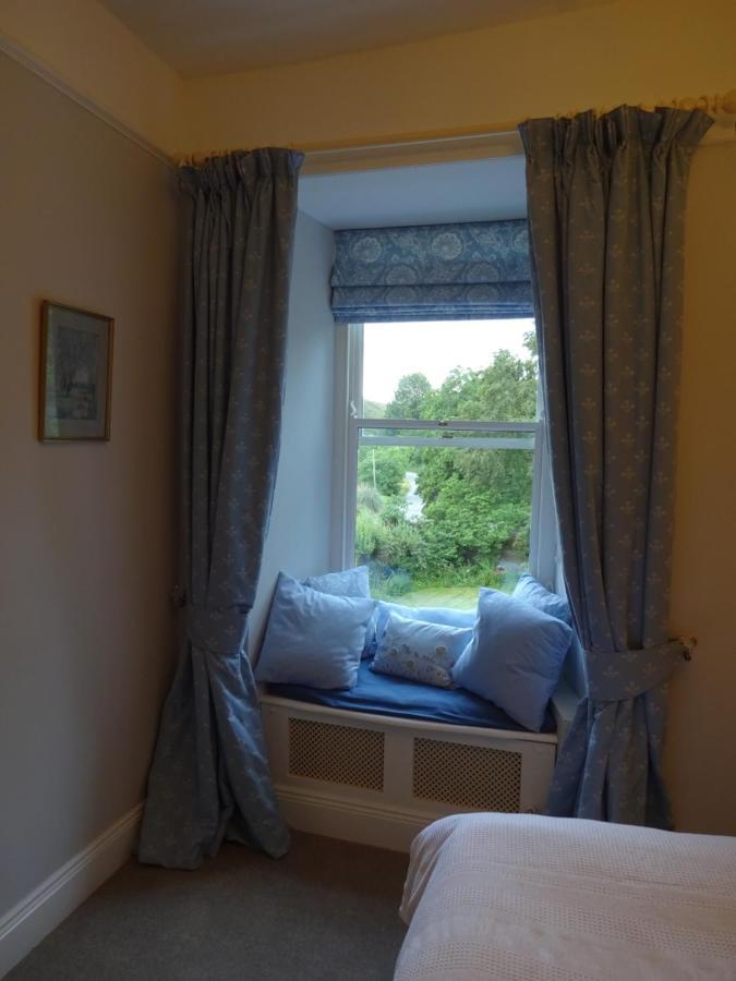 Riverbank House Bed And Breakfast Innishannon Екстериор снимка